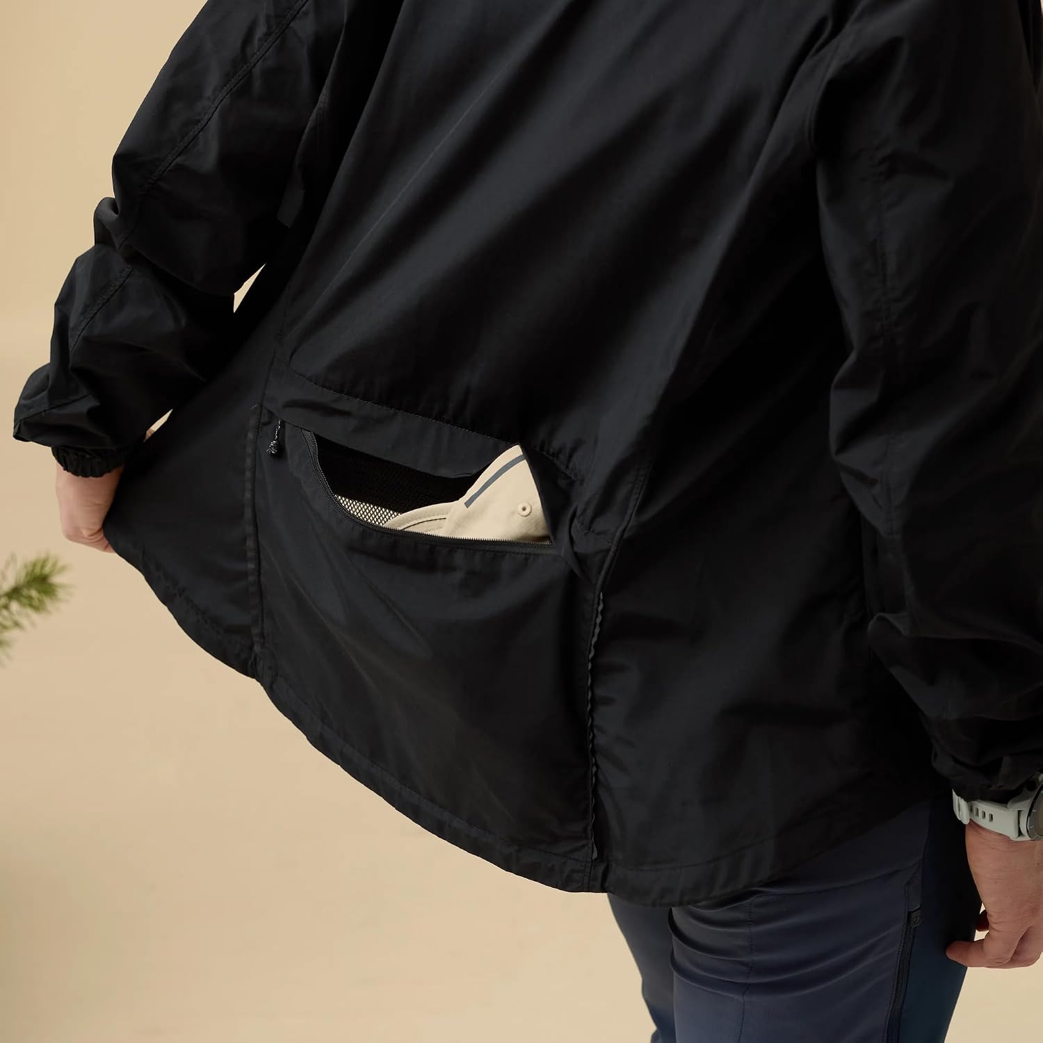 Fjallraven Hoja Rider's Wind Women's Shell Biking Jacket Black