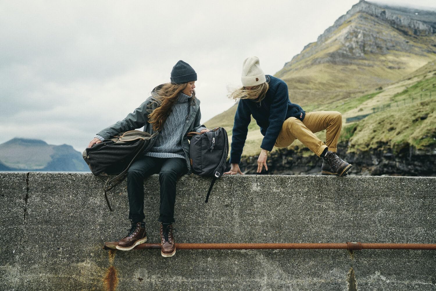 Fjällräven Women's Ovik Dark Grey